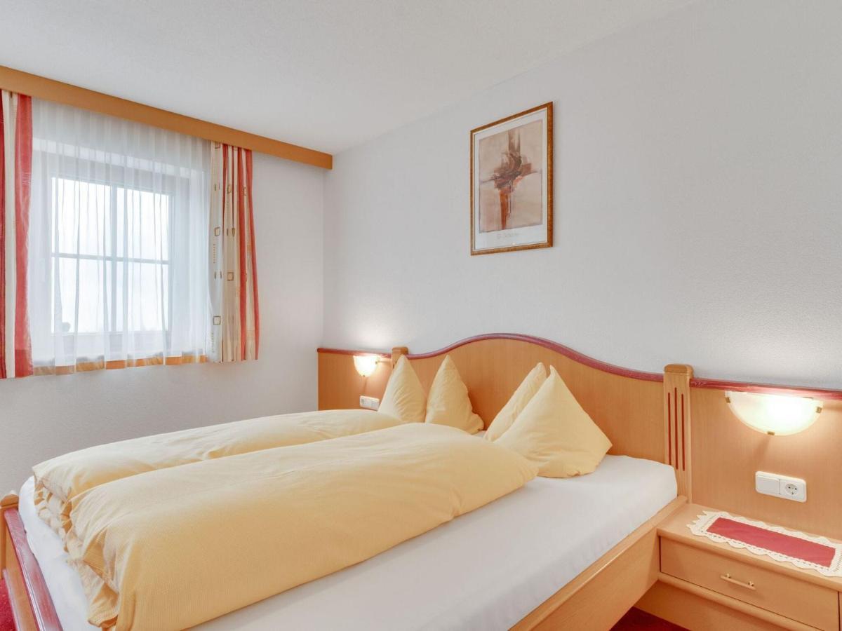 Quaint Apartment In Hainzenberg Near Horbergbahn Экстерьер фото